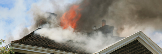 Alarmas para casa contra incendios y emergencias: más allá de los robos